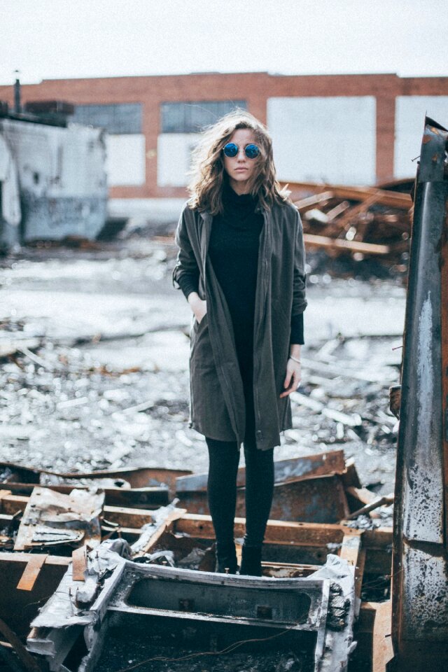 Alone fashion clothing