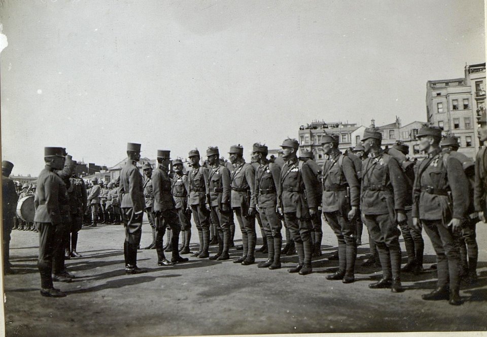 Besuch unseres Kaiserpaares in Konstantinopel. (BildID 15672443)