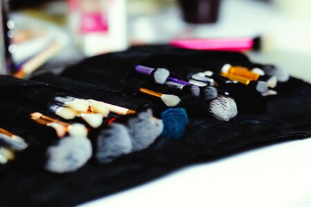 Black blush brush