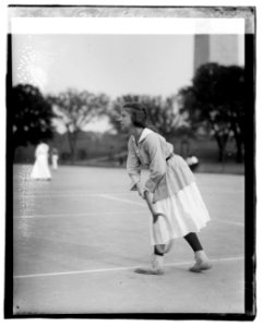 Betty Baker LCCN2016819678