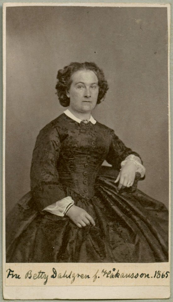 Betty Dahlgren, porträtt - SMV - H2 103