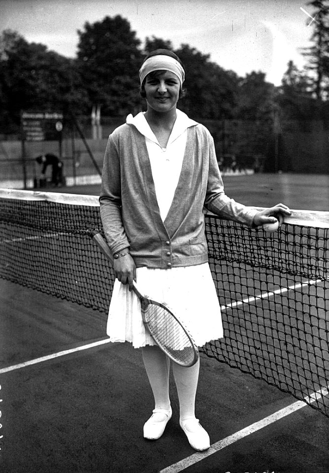 Betty Nuthall 1928