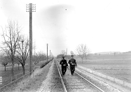 Bewaffnete Bahnbeamte - CH-BAR - 3239480