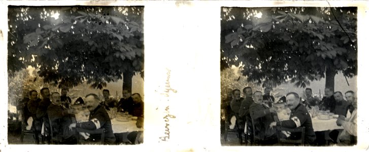 Beuvezin. Déjeuner - Fonds Berthelé - 49Fi178