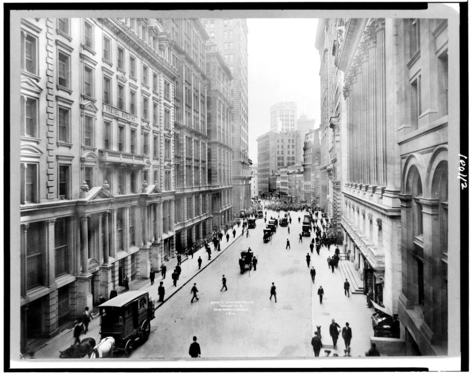 Broad St. south from Wall St. LCCN90710132