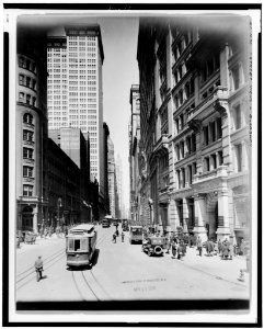 Broadway from Bowling Green, New York City LCCN98511044