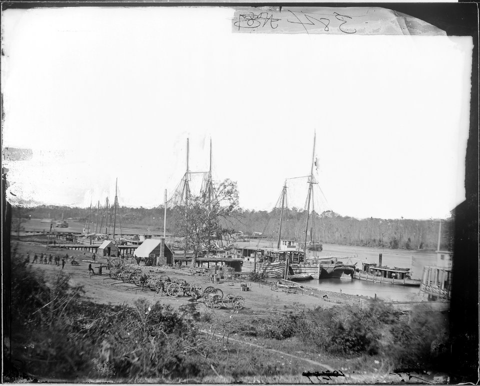 Broadway landing, Appomattox River, Va - NARA - 524804