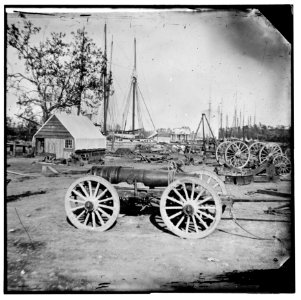 Broadway Landing, Appomattox River, Virginia. Park of artillery LOC cwpb.00694