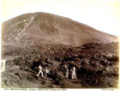 Brogi, Carlo (1850-1925) - n. 10431 - Vesuvio, colata di lave del 1895