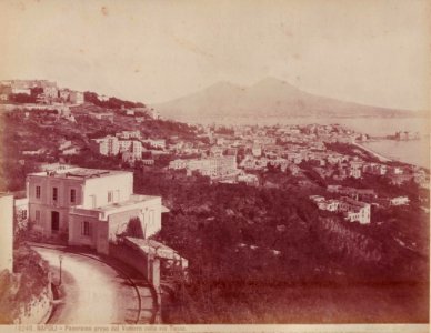 Brogi, Carlo (1850-1925) - n. 10240 - Napoli - Panorama preso dal Vomero colla via Tasso