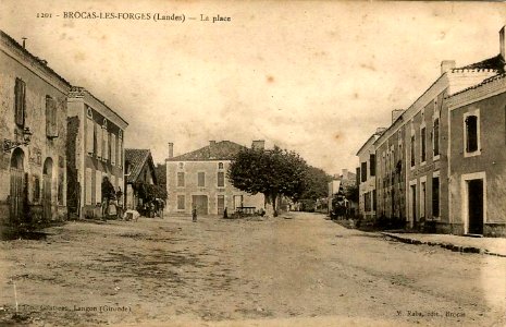 Brocas (Landes) - La place