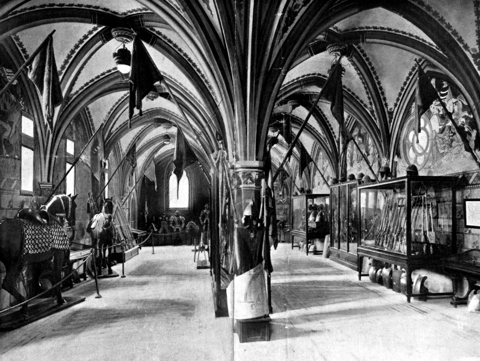 Brochure details the 1900 Paris World Exhibition - Hungarian pavilion inside