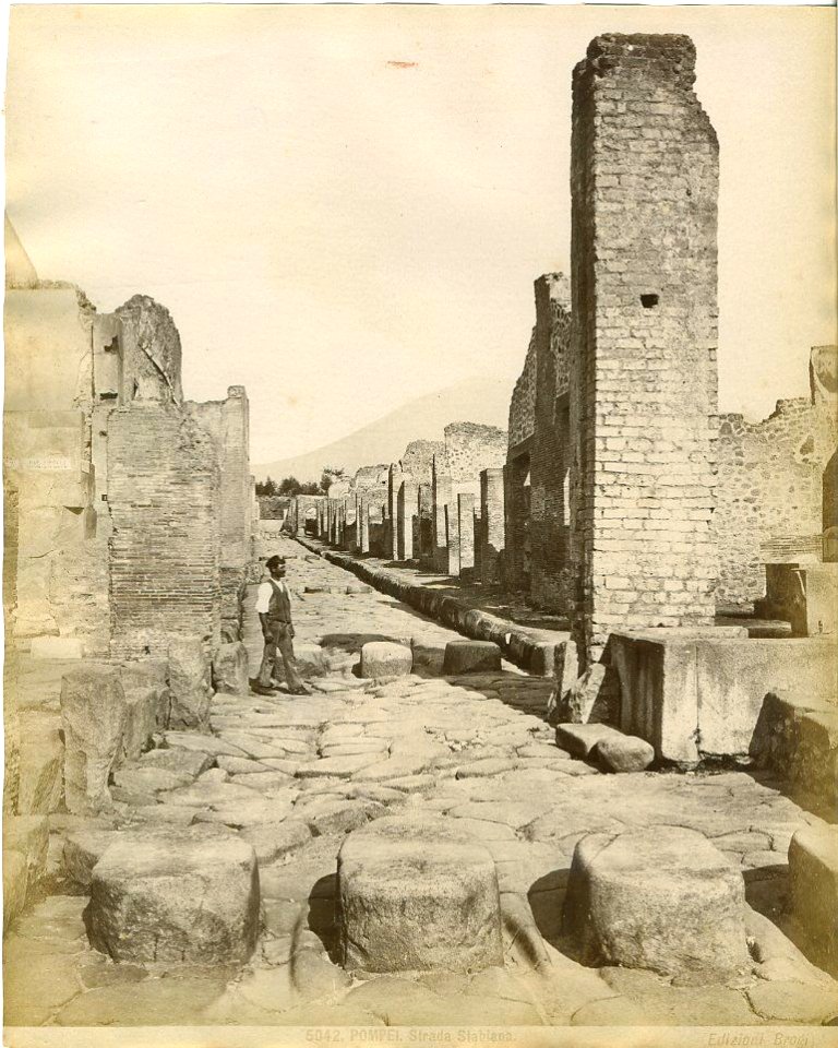 Brogi, Giacomo (1822-1881) - n. 5042 - Pompei - Strada Stabiana