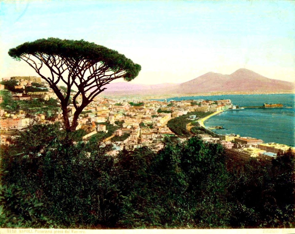 Brogi, Giacomo (1822-1881) - n. 5110 - Napoli - Panorama preso dal Vomero (colorizzata)