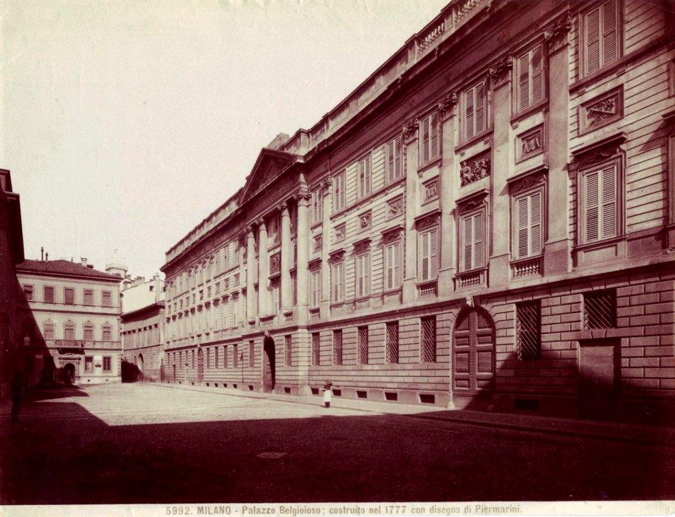 Brogi, Giacomo (1822-1881) - n. 5992 - Milano - Palazzo Belgiojoso; costruito nel 1777 con disegno di Piermarini