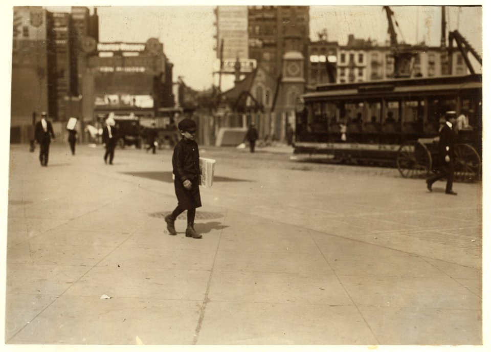 Brooklyn Bridge 'Newsie'. LOC nclc.03669