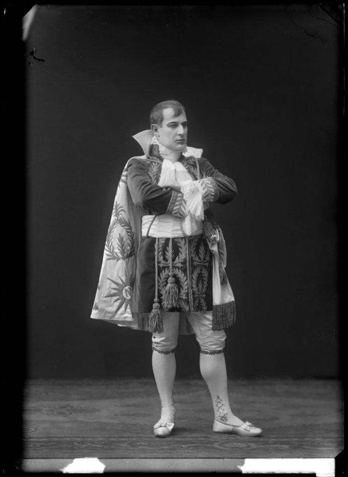 Bror Olsson in Hertiginnan av Danzig at Östermalmsteatern 1906 - SMV - NO001