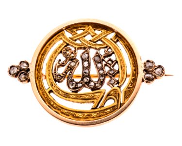 Brosch av guld och rosenstenar - Hallwylska museet - 110041
