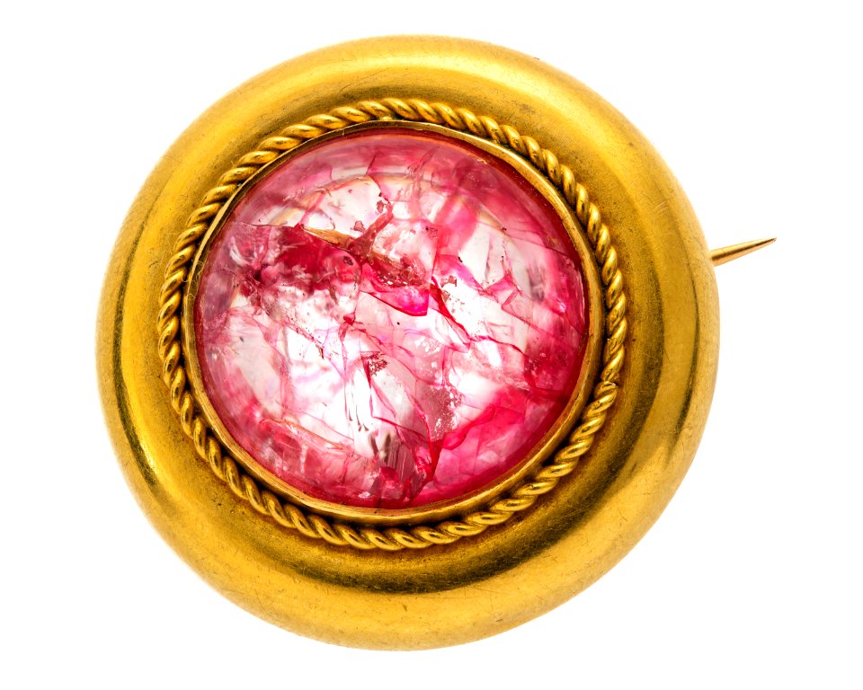 Brosh av guld med rosenkvarts, 1800-tal - Hallwylska museet - 110546