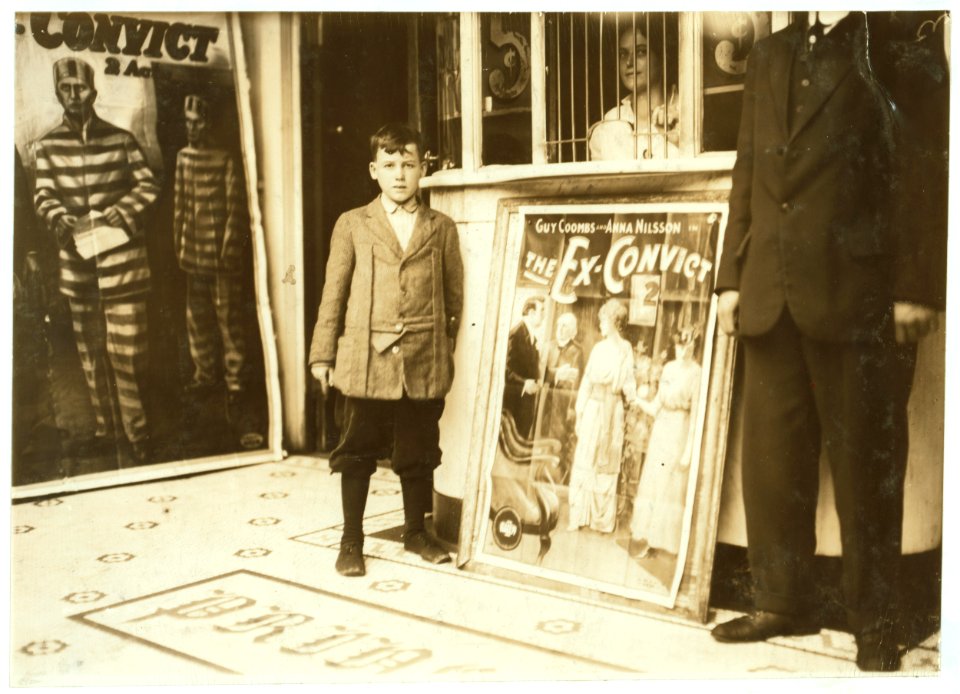 Brown McDowell 12 year old usher in Princess Theatre. Works from 10 A.M. to 10 P.M. Can barely read; has reached the second grade in school only. Investigator reports little actual need for LOC cph.3b09162