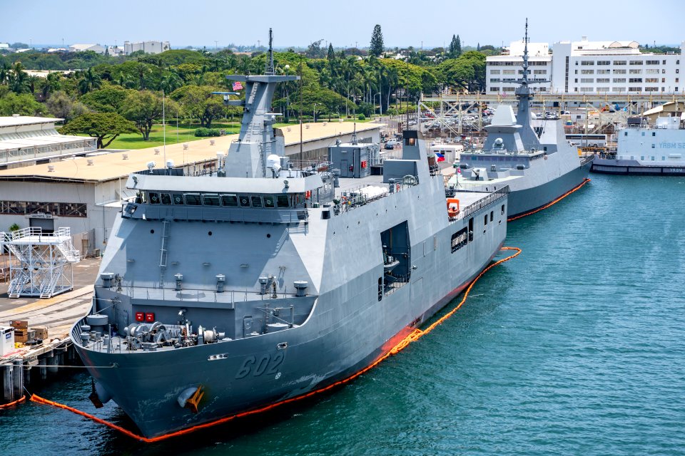 BRP Davao del Sur Docked in Hawaii for RIMPAC 2018