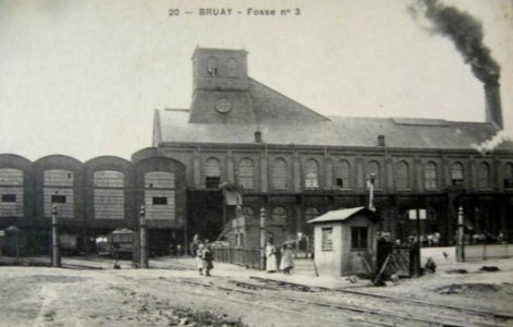 Bruay-la-Buissière - Fosse n° 3 - 3 bis - 3 ter des mines de Bruay (C)