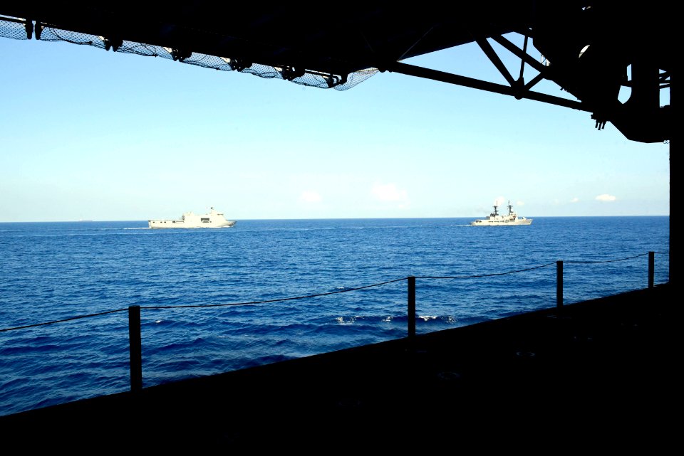 BRP Ramon Alcaraz and BRP Tarlac from the USS Wasp at Balikatan 2019 - 002