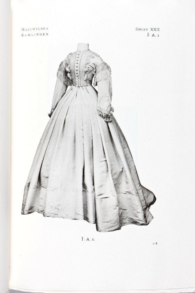 Bruddräkt tillhörande Wilhelmina von Hallwyl - Hallwylska museet - 89080