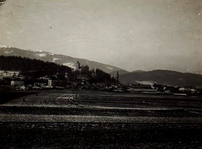Bruneck, Gesamtansicht. Standort des alten 14. Korpskommandos November 1915 - März 1916. (BildID 15579909)