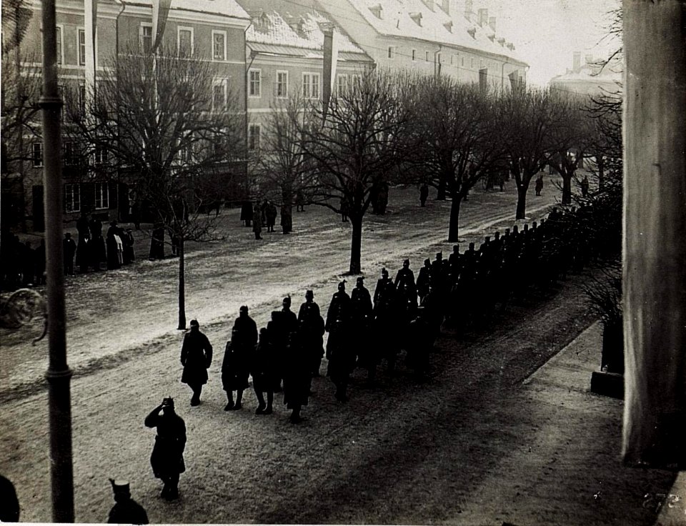 Bruneck, Kaiserjägerfeier am 16.1.1916. Defilierung. (BildID 15580042)