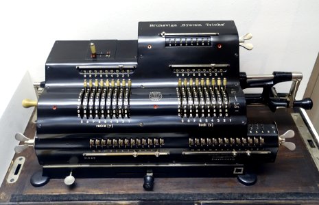 Brunsviga DMJR calculator, Braunschweig, 1925 AD - Braunschweigisches Landesmuseum - DSC04900 photo