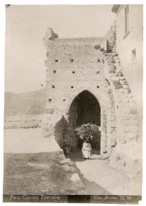 Bruno, Giuseppe (1836-1904) - n. 056 - Porta Catania. Taormina photo