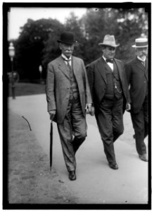 BRYAN, WILLIAM JENNINGS. REP. FROM NEBRASKA, 1891-1895; SECRETARY OF STATE, 1913-1915. GEORGE W. GUTHRIE; BRYAN; CAPT. WINTERHALTER LCCN2016866438