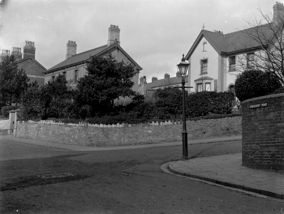 Brynderwyn Road, Newport (4641218)