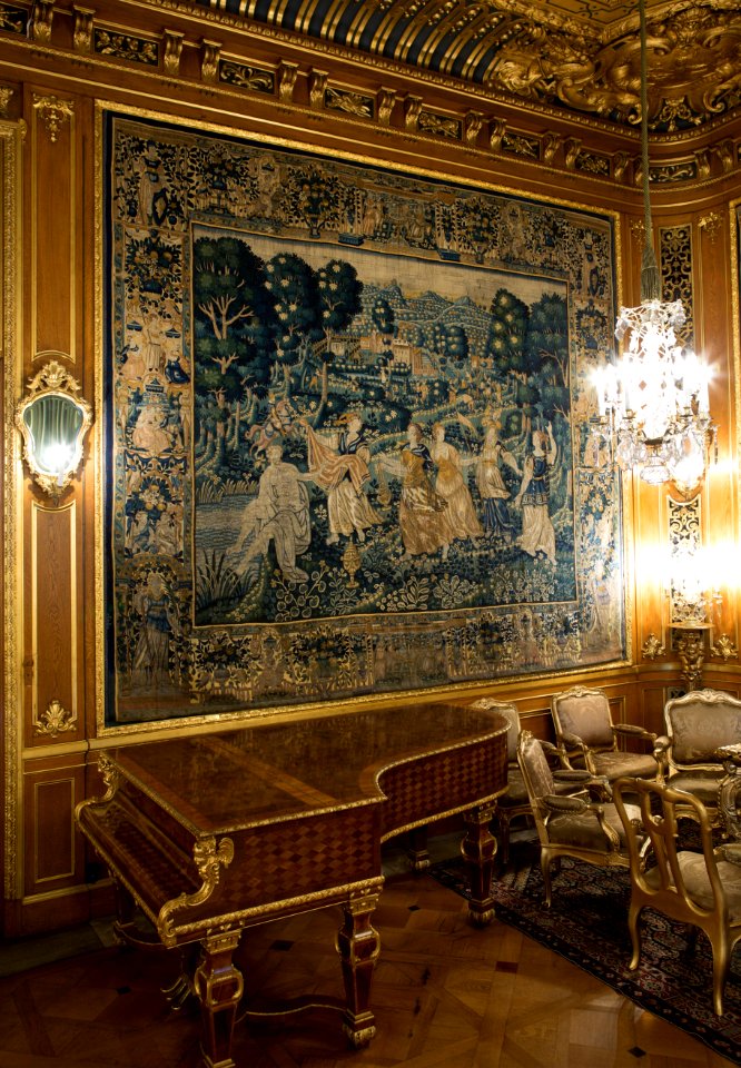 Brysseltapeter i stora salongen förestälande Odysseus och Nausikaa, 1570- tal - Hallwylska museet - 106913