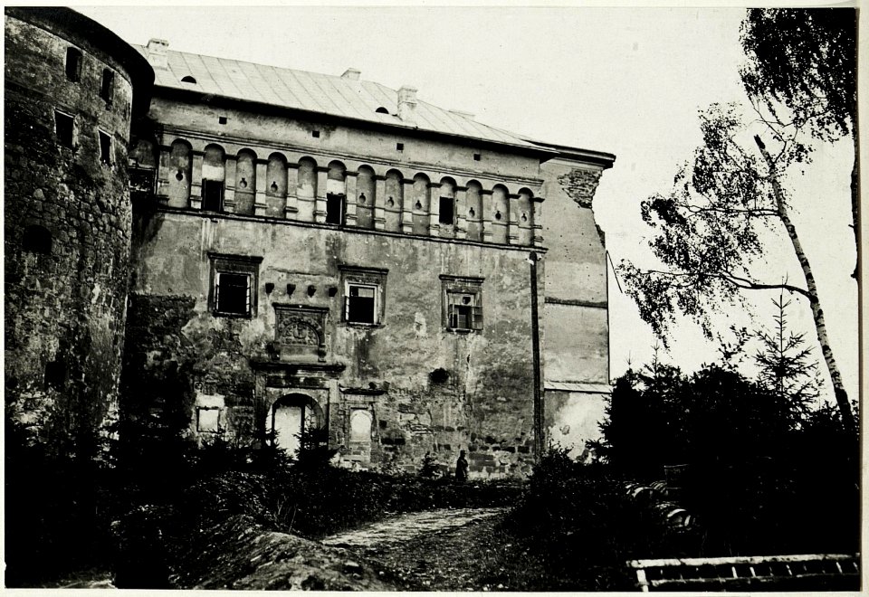 Brzezany. Kastell mit eigenen Schützengräben (BildID 15432077)
