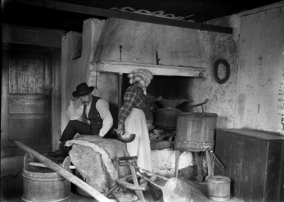 Brännvinsbränning - Nordiska museet - NMA.0028357