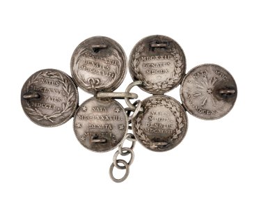Bröstknäppe med minnespenningar, 1890-tal - Hallwylska museet - 109712 photo