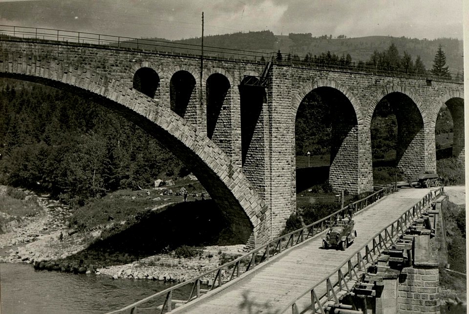Brücke bei Jaremcze (BildID 15716263)