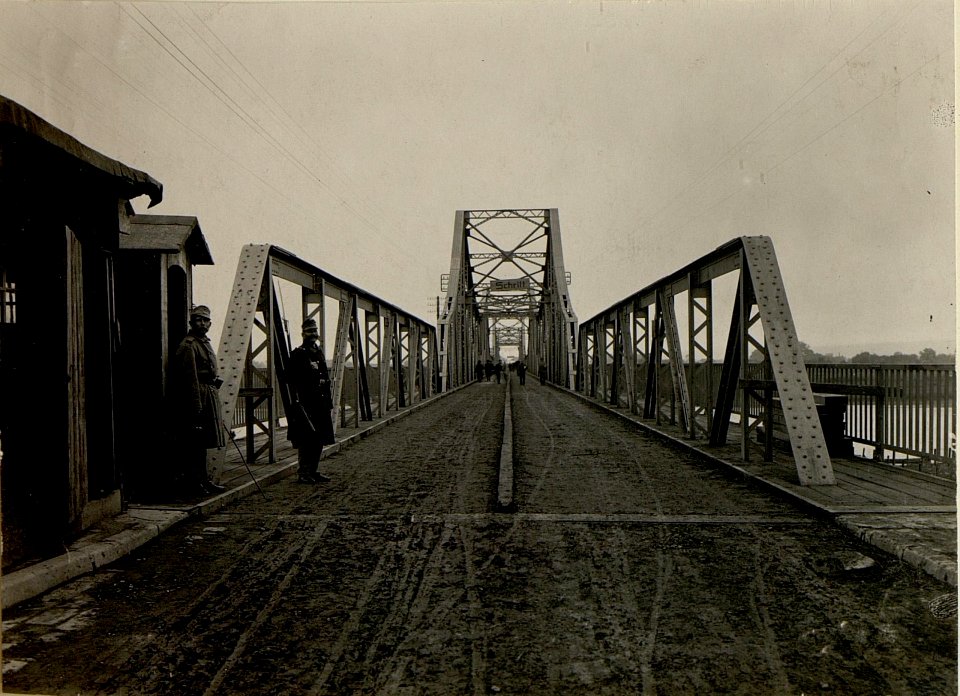 Brücke über den Dnjester bei Halicz (BildID 15525475)