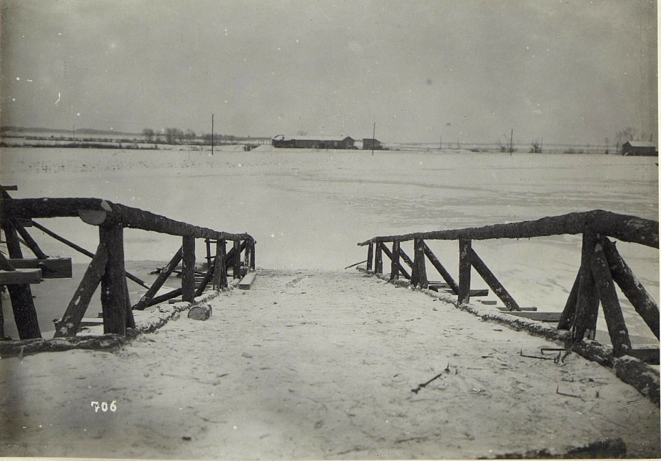 Brücken im winterlichen Galizien (BildID 15681272)