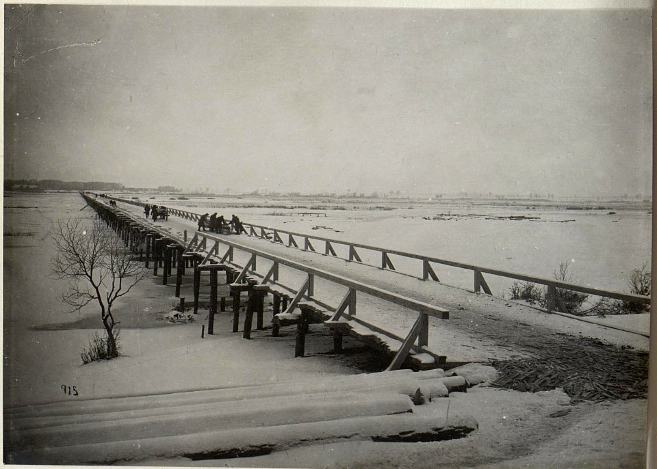 Brücken im winterlichen Galizien (BildID 15681335)