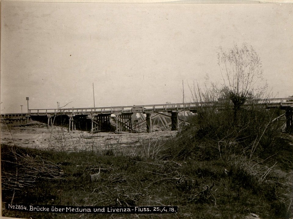 Brücke über Meduna und Livenza-Fluss. 25.-4.18. (BildID 15617613)