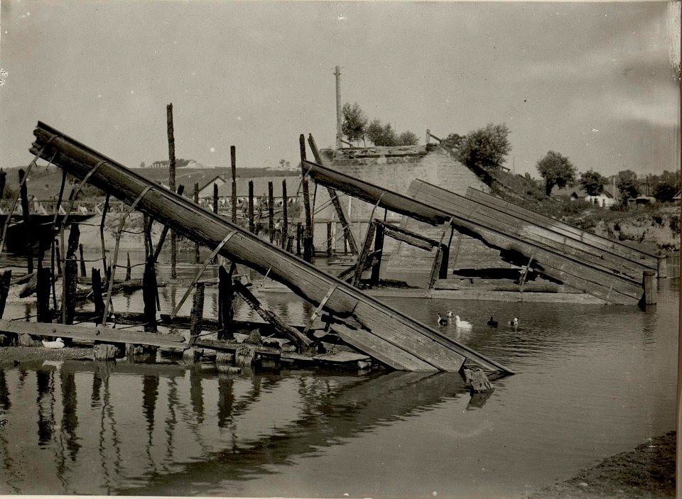 Brückenbau bei Czortkow. (BildID 15532962)
