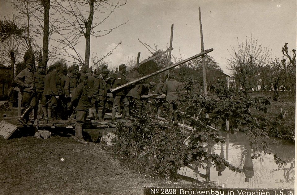 Brückenbau in Venetien 1.5.18. (BildID 15617921)