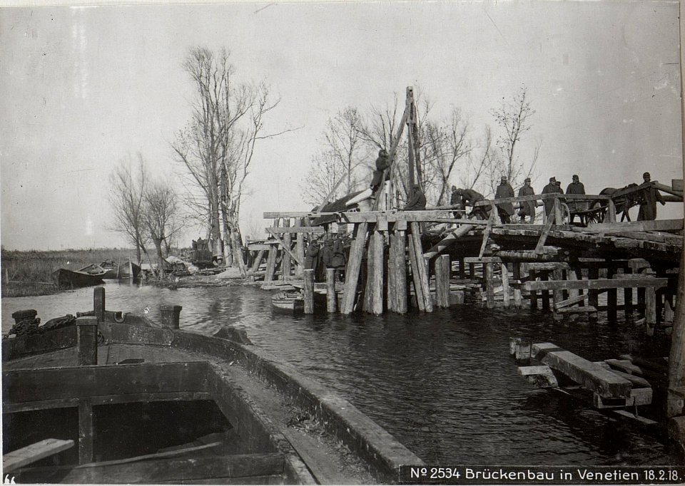 Brückenbau in Venetien 18.2.18. (BildID 15614972)