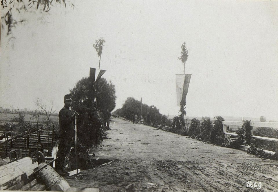 Brückenbau in Galizien im Abschnitt der vierten k.u.k. Armee (BildID 15685781)