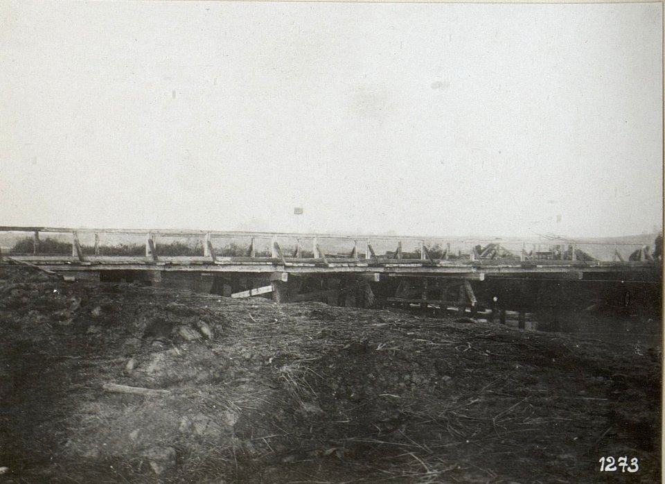 Brückenbau in Galizien im Abschnitt der vierten k.u.k. Armee (BildID 15685809)