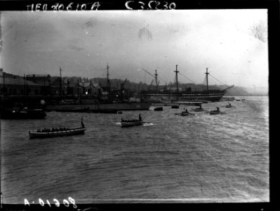Btv1b9048332w port militaire de Brest photo