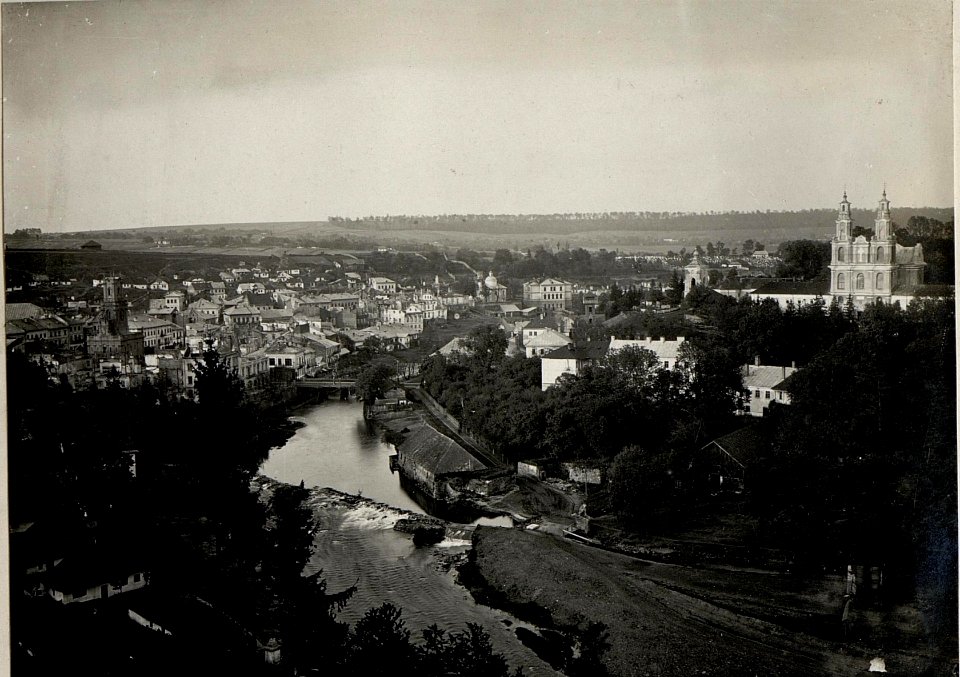 BUCZACZ vom Süden aus gesehen. Aufgenommen am 12.V. 1916. (BildID 15535624)